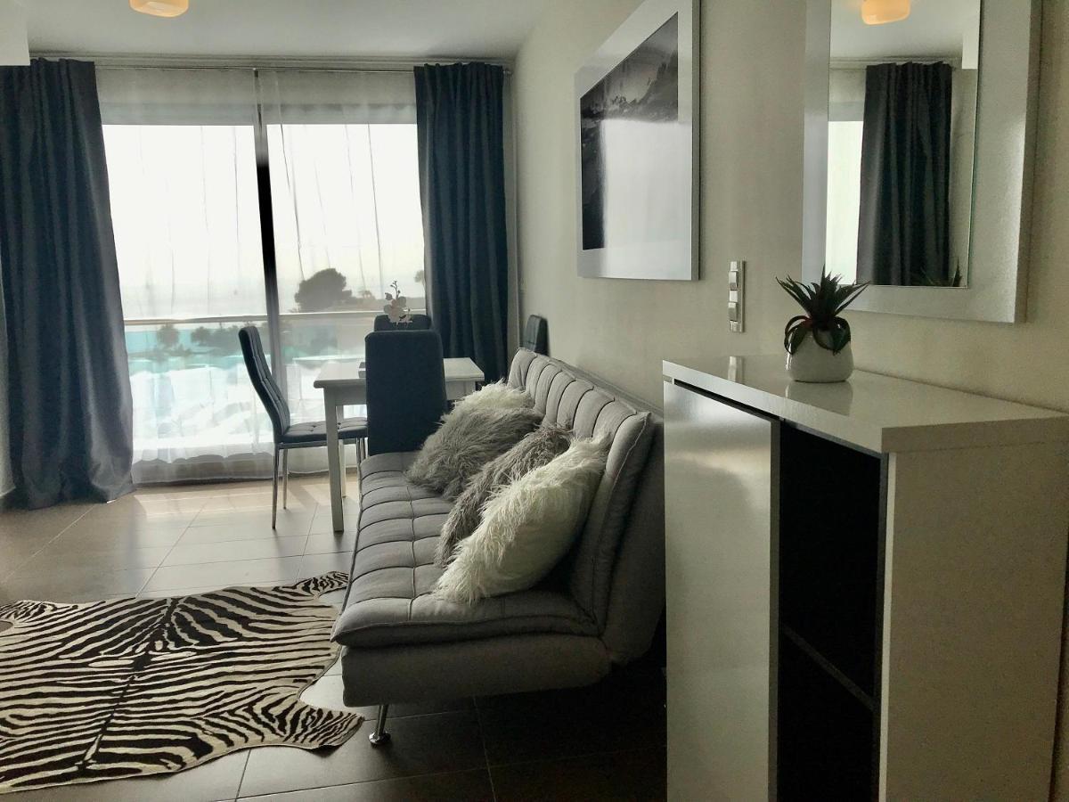 Nice & Cozy Seaview Apartment Borumbot In 칼페 외부 사진